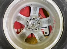 Колеса на дисках Bridgestone Vaggio 5x114.3 c шинами Dunlop 225/70R16