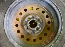 Колеса на дисках Nissan 4x114.3 c шинами Dunlop 165/80R14