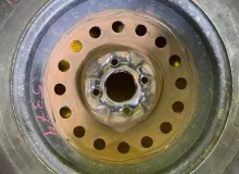 Колеса на дисках Nissan 4x114.3 c шинами Dunlop 165/80R14