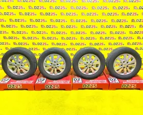 Колеса на дисках Nissan 5x114.3 c шинами Bridgestone 195/60R15