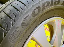 Колеса на дисках Nissan 5x114.3 c шинами Bridgestone 195/60R15