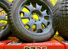 Колеса на дисках Toyota 6x139.7 c шинами Yokohama 265/50R20
