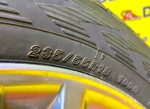 Колеса на дисках Toyota 5x114.3 c шинами Yokohama 235/55R18