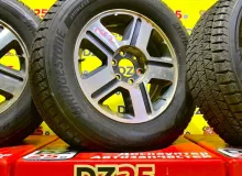 Колеса на дисках Chevrolet 6x127 c шинами Bridgestone 245/65R17