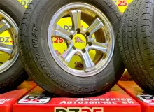 Колеса на дисках Weds 6x139.7 c шинами Yokohama 265/65R17