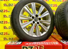Колеса на дисках Toyota 5x114.3 c шинами Toyo 235/50R18