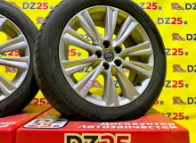 Колеса на дисках Toyota 5x114.3 c шинами Toyo 235/50R18