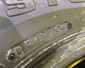 Шина Bridgestone 215/65R16