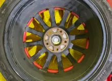 Колеса на дисках Brat 5x114.3 c шинами Pirelli 215/45R17