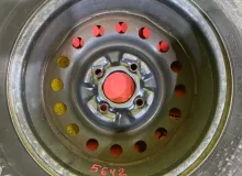 Колеса на дисках Nissan 4x114.3 c шинами Dunlop 165/80R14