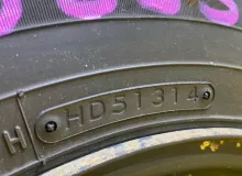 Колесо на диске Nissan 4x114.3 c шиной Toyo 165/80R14