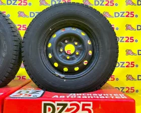 Колеса на дисках Nissan 5x114.3 c шинами Dunlop 185/80R14