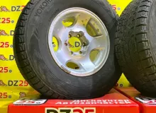 Колеса на дисках Mitsubishi 6x139.7 c шинами Yokohama 275/70R16