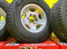 Колеса на дисках Mitsubishi 6x139.7 c шинами Yokohama 275/70R16