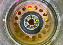 Колеса на дисках Toyota 5x100 c шинами Bridgestone 185/60R15