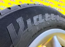 Колеса на дисках Toyota 5x100, 5x114.3 c шинами Viatti 185/70R14