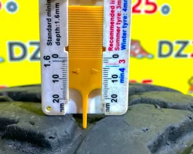 Колесо на диске Toyota 6x139.7 c шиной Comforser 285/75R16