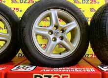 Колеса на дисках Toyota 5x114.3 c шинами Joyroad 215/65R16