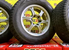 Колеса на дисках Toyota 6x139.7 c шинами Bridgestone 265/65R17