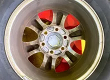 Колеса на дисках Toyota 6x139.7 c шинами Bridgestone 265/65R17