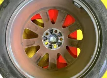Колеса на дисках Land Rover 5x120 c шинами Falken 255/50R20