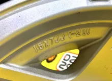 Колесо на диске Toyota 6x139.7 c шиной Dunlop 285/70R15