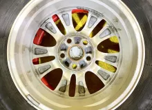 Колеса на дисках Toyota 5x114.3 c шинами Yokohama 205/60R16