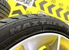 Колеса на дисках Lexus 5x100 c шинами Maxtrek 215/45R17