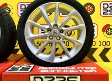 Колеса на дисках Lexus 5x100 c шинами Maxtrek 215/45R17