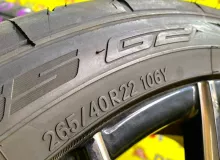 Колеса на дисках Lexani 5x120 c шинами Nitto 265/40R22