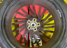 Колеса на дисках Lexani 5x120 c шинами Nitto 265/40R22