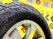 Колеса на дисках Toyota 6x139.7 c шинами Dunlop 265/65R17