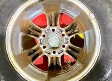 Колеса на дисках Toyota 6x139.7 c шинами Dunlop 265/65R17