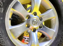 Колеса на дисках Toyota 6x139.7 c шинами Dunlop 265/65R17