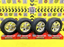 Колеса на дисках Toyota 6x139.7 c шинами Dunlop 265/65R17