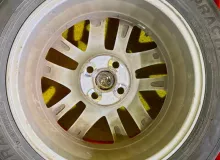 Колеса на дисках Toyota 4x100 c шинами Yokohama 185/60R15