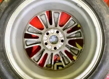 Колеса на дисках Toyota 5x114.3 c шинами Bridgestone 235/50R18