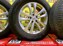 Колеса на дисках Infiniti 5x114.3 c шинами Michelin 265/60R18