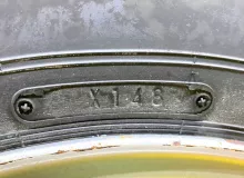 Колесо на диске Toyota 6x139.7 c шиной Dunlop 215/70R15