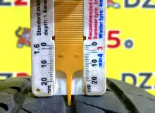 Колеса на дисках Toyota 6x139.7 c шинами Dunlop 215/70R15