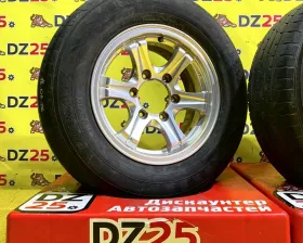 Колеса на дисках Toyota 6x139.7 c шинами Dunlop 215/70R15