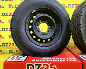 Колеса на дисках Toyota 6x139.7 c шинами Yokohama 195/80R15