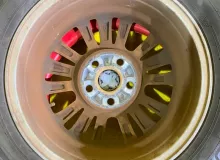 Колеса на дисках Toyota 5x114.3 c шинами Dunlop 195/65R15