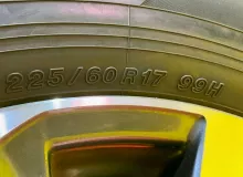 Колеса на дисках Toyota 5x114.3 c шинами Yokohama 225/60R17