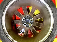 Колеса на дисках Land Rover 5x120 c шинами Hifly 275/40R20