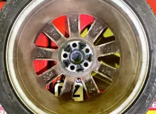 Колеса на дисках Land Rover 5x120 c шинами Hifly 275/40R20