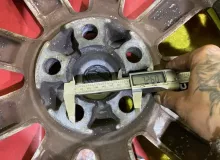 Колеса на дисках Land Rover 5x120 c шинами Hifly 275/40R20