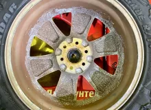 Колеса на дисках Chevrolet 6x127 c шинами Radar 265/50R20