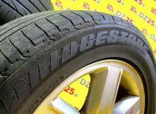 Колеса на дисках Land Rover 5x120 c шинами Bridgestone 255/55R19