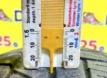 Колеса на дисках Weds 6x139.7 c шинами Dunlop 215/70R15